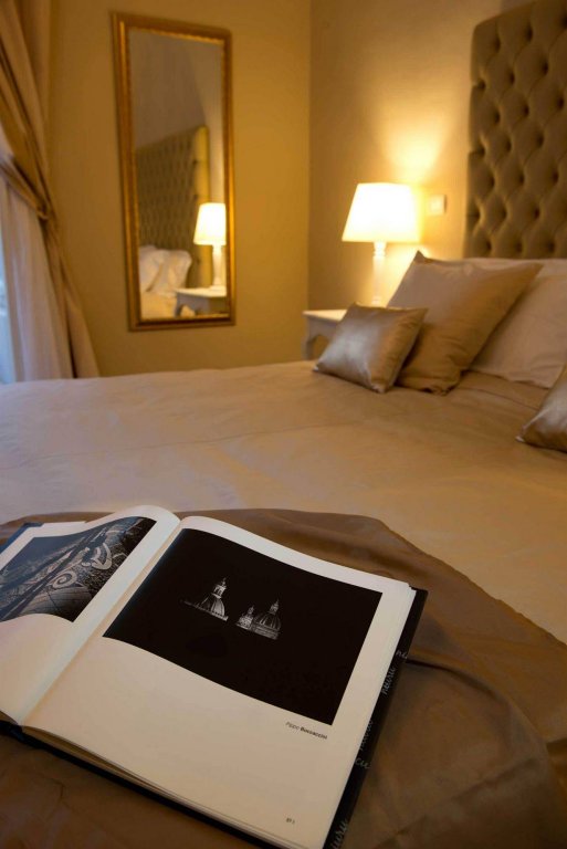 Фото Cerami Studio Flat