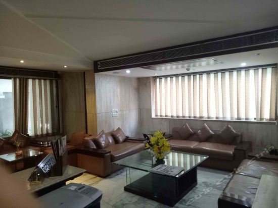 Фото Airport Hotel Grand