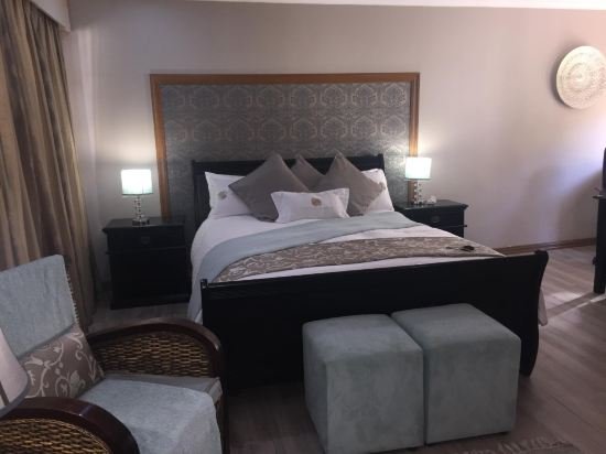 Фото 2 Leafed Doors