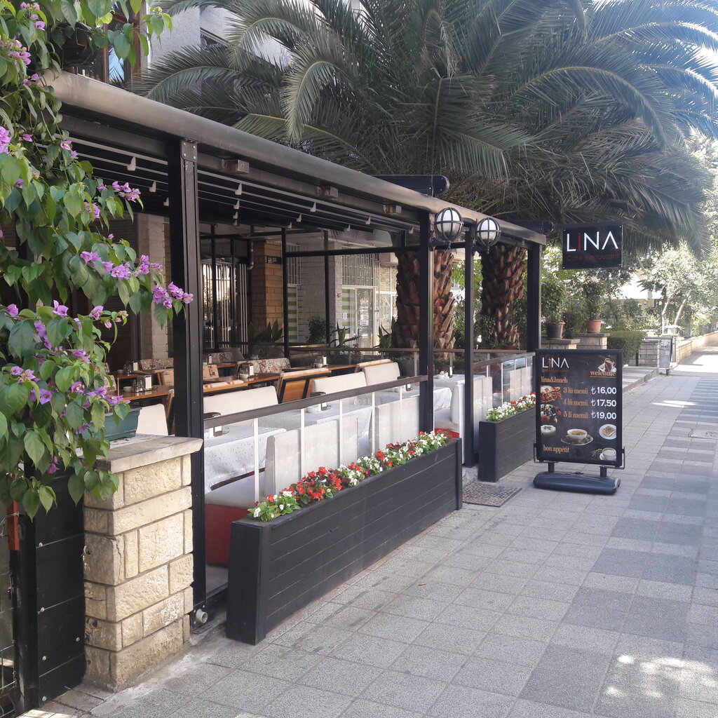 مطعم Lina Cafe Restaurant ، اسطنبول، صورة