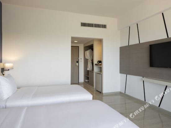 Фото Beach Garden Hotel Hua Hin Cha-am