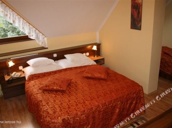 Фото Le Rose Hotel