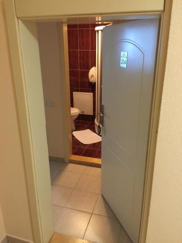 Фото Bed And Breakfast Karavan