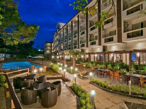 Внешний вид отеля Nagoa Grande Resort & SPA в Нагуе, фото 1