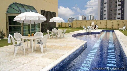 Гостиница Caesar Business Belo Horizonte Belvedere Managed by Mercure в Белу-Оризонти