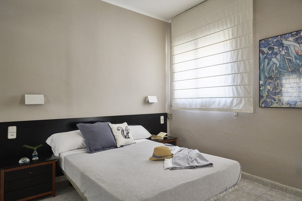 Фото AinB Diagonal Francesc Macia Apartments