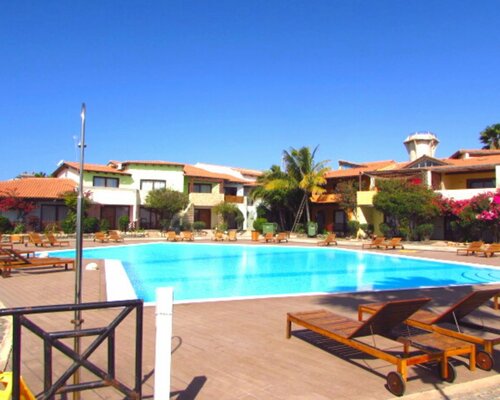 Гостиница Апартаменты Porto Antigo 1 в Санта-Марии