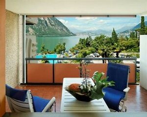 Apartment Lago Di Lugano In Bissone - 4 Persons 1 Bedrooms