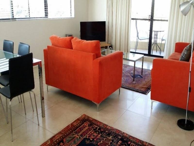 Фото Kirribilli Riverfront Apartments