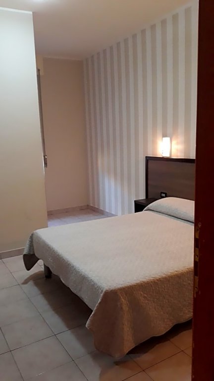 Фото Hotel Salus