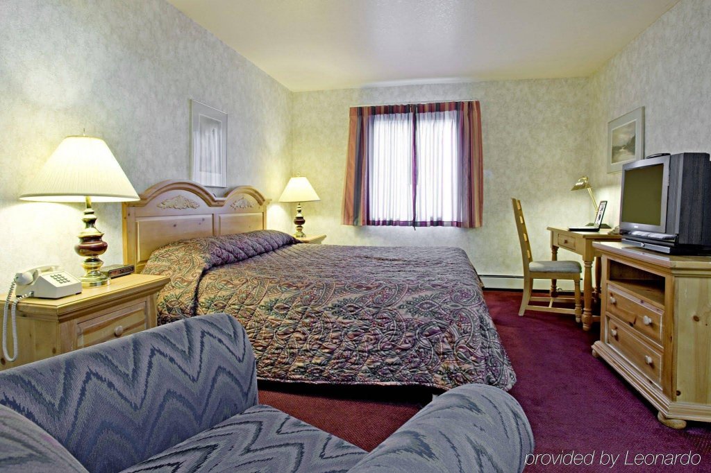 Фото Americas Best Value Inn & Suites Anchorage Airport