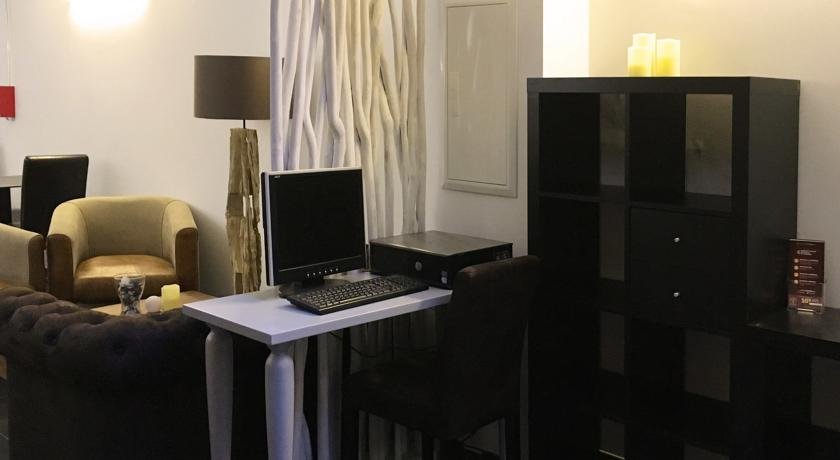 Фото Adonis Strasbourg