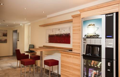 Фото Tinschert Hotel-Restaurant-Partyservice