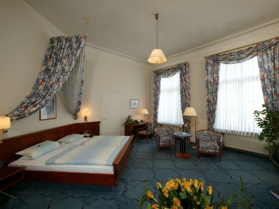 Фото Hotel Deutsches Haus