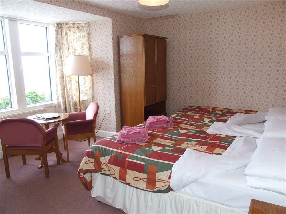 Фото Cullen Bay Hotel