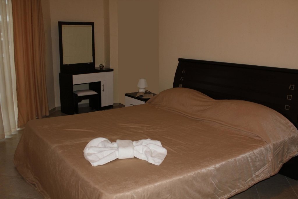 Фото Hotel Karolina