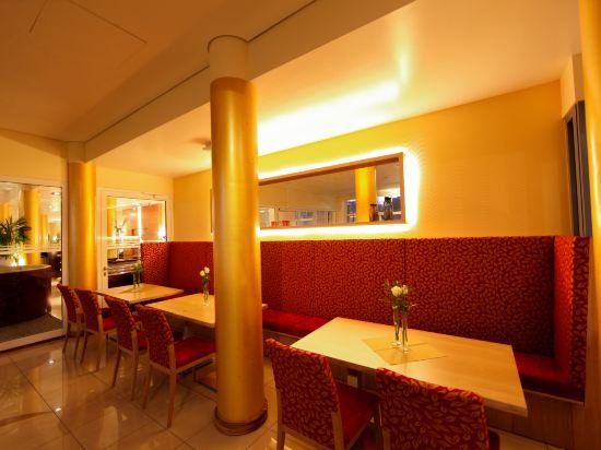 Фото Kurhotel Pyramide