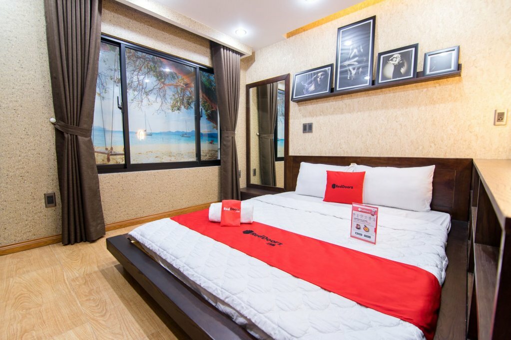 Hotel RedDoorz Plus @ Nguyen Trai Street, Ho Chi Minh, photo