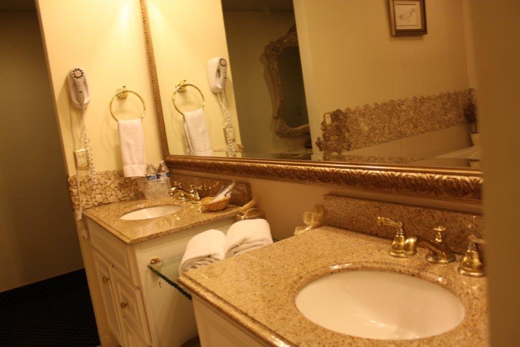 Фото Hotel Frontiere