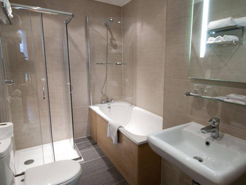 Фото Royal Eagle Hotel