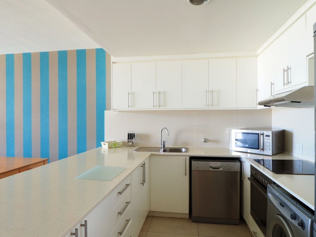 Фото Dolphin Beach Hotel