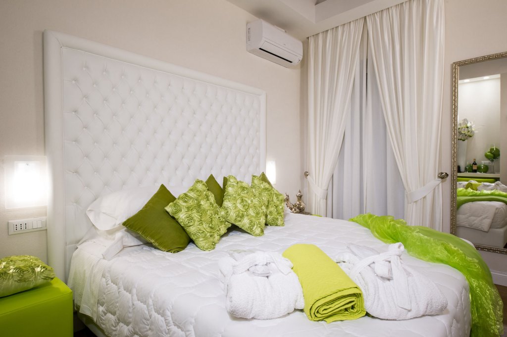 Фото Frattina Apartments