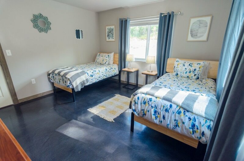 Гостиница Glacier Suites