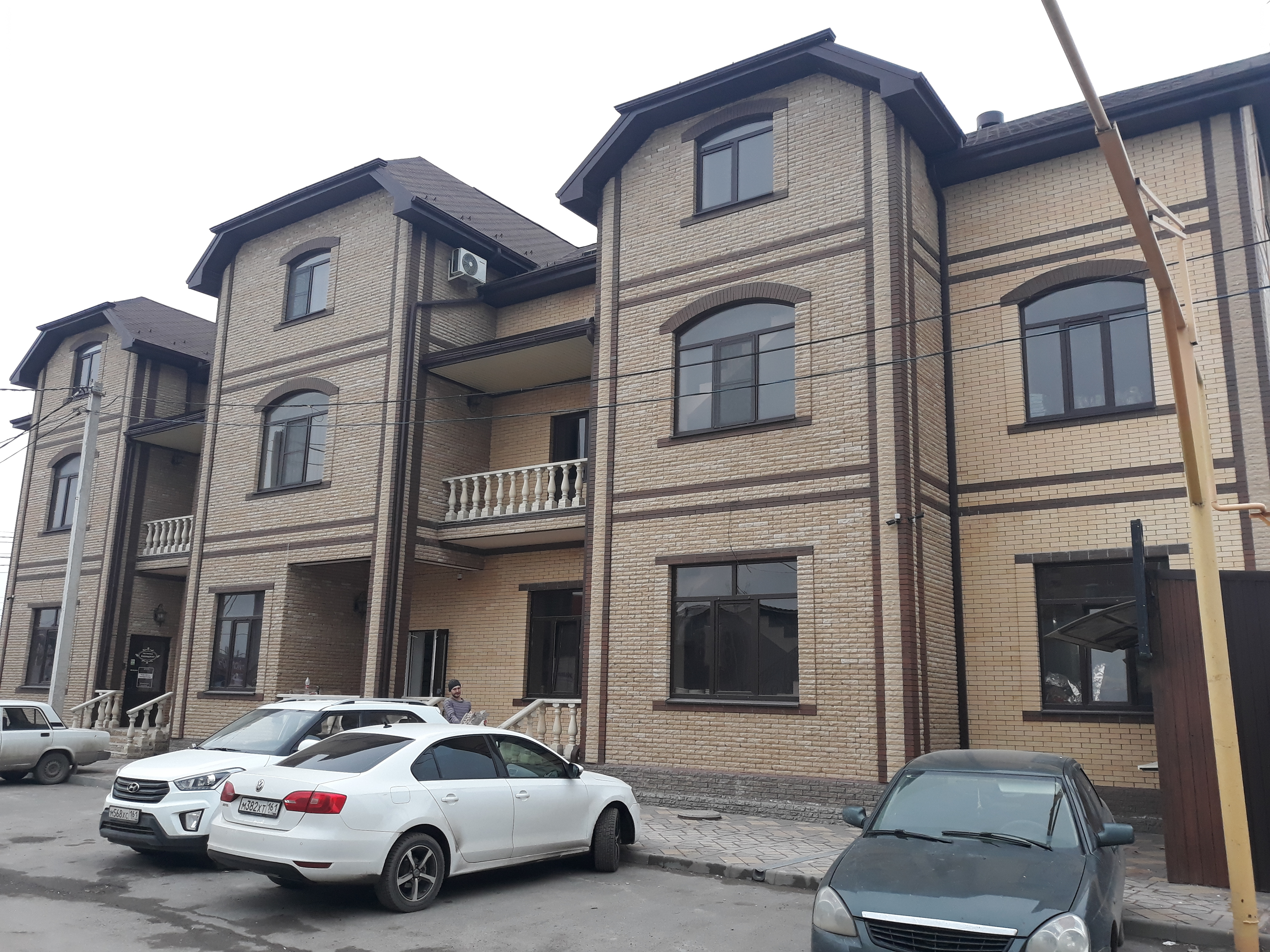 Фото отеля 2