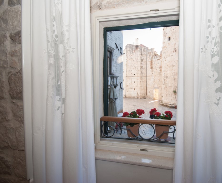 Фото Апартаменты Old Square Stone Pearl