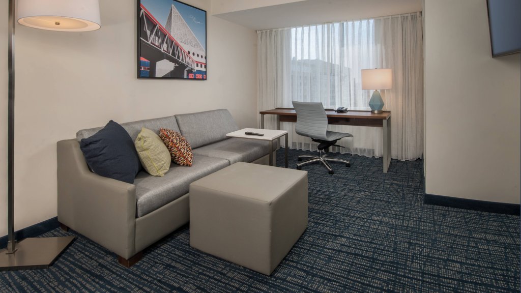 Фото Residence Inn by Marriott Baltimore at The Johns Hopkins Medical Campus