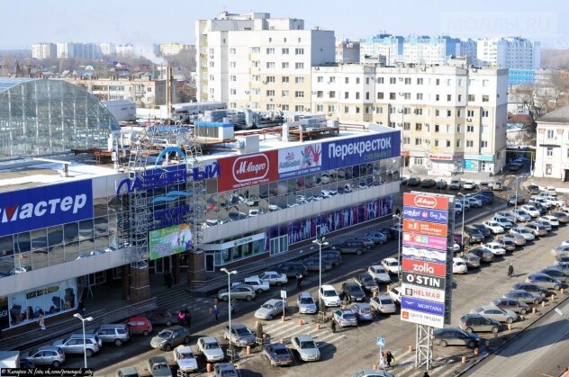 Торговый центр Лазурный, Энгельс, фото
