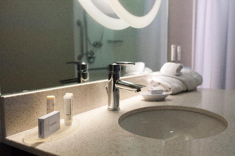 Фото Springhill Suites by Marriott Midtown Cincinnati