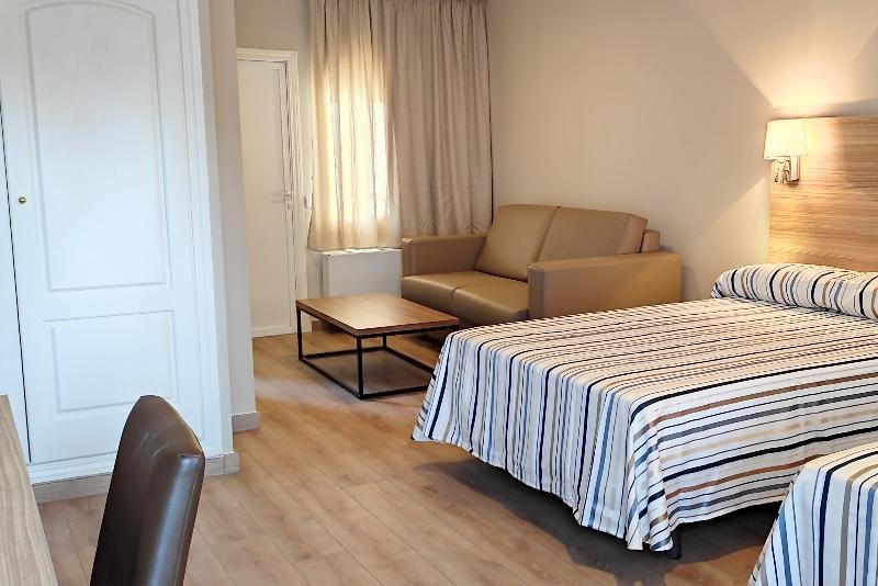 Фото Best Osuna Madrid Feria