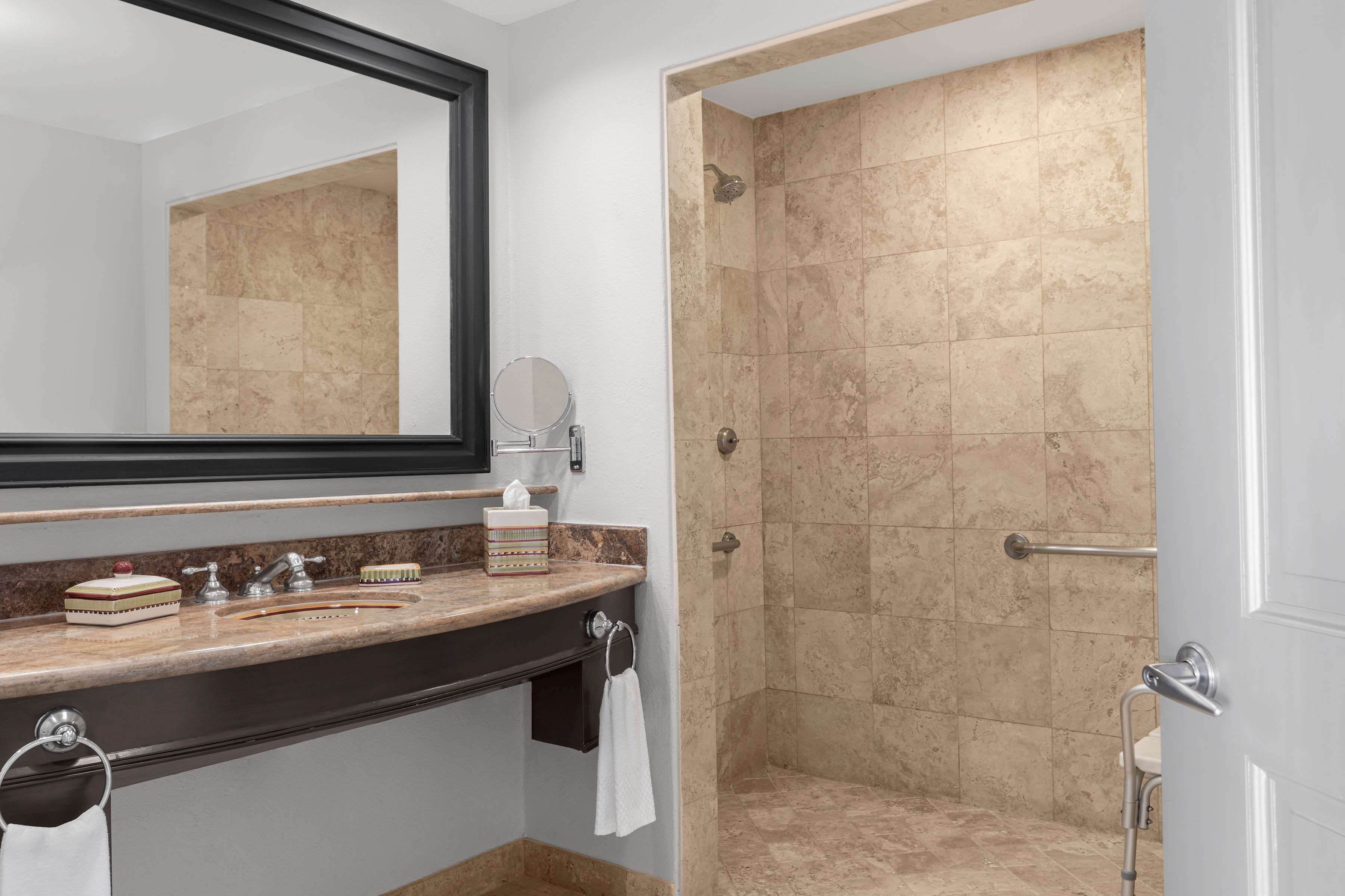 Фото Hilton Los Cabos Beach & Golf Resort