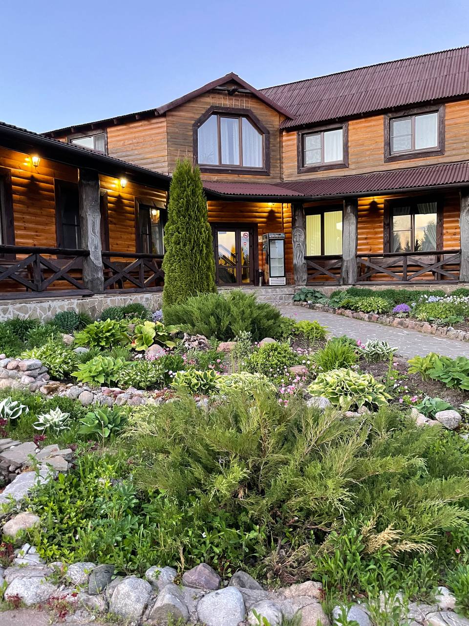 Фото отеля 1