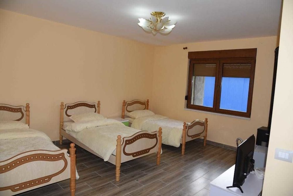 Фото Perla Hotel