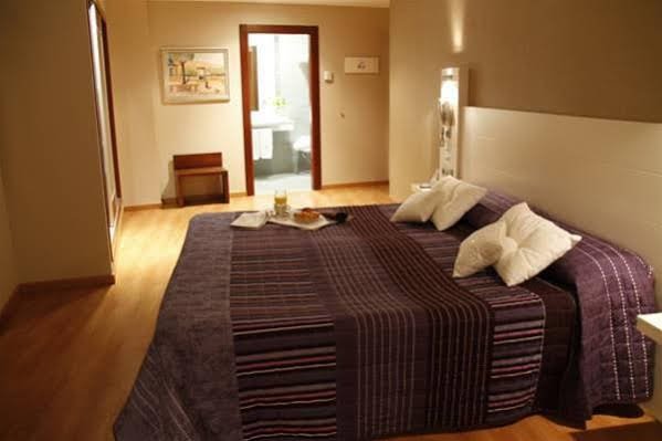 Фото Hotel Fuente El Cura