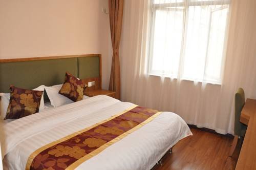 Фото Holly's Hostel Chengdu