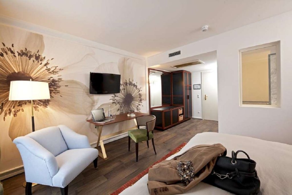 Фото Hotel Restaurant Erbprinz