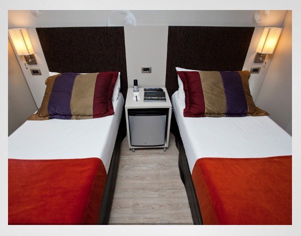 Фото Two Hotel Buenos Aires