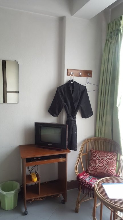 Фото Kathmandu Bed & Breakfast Inn