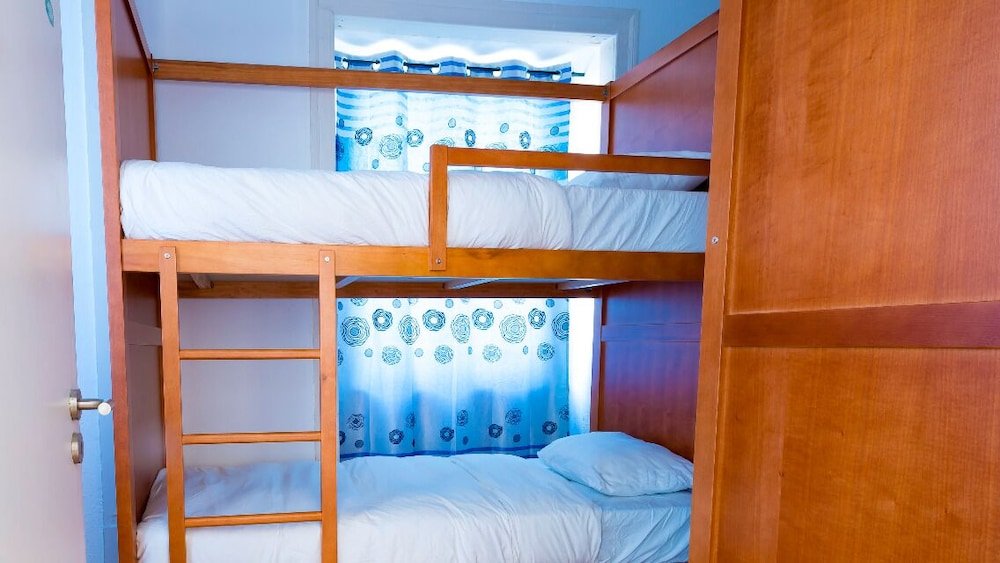 Фото SwissLisbon Guest House