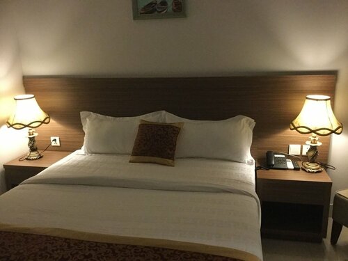 Гостиница Galaxy Hotel - Tan Binh в Хошимине