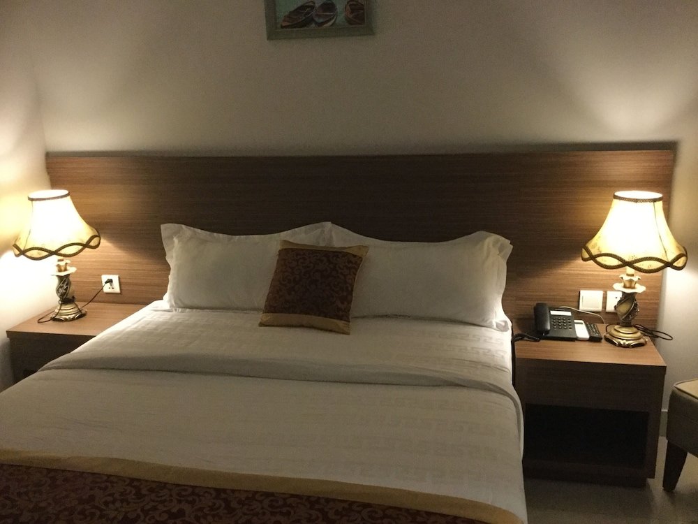 Фото Galaxy Hotel - Tan Binh