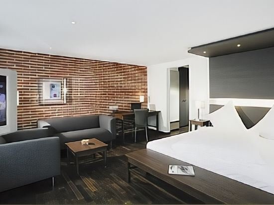 Фото Melvi Hotel Göppingen