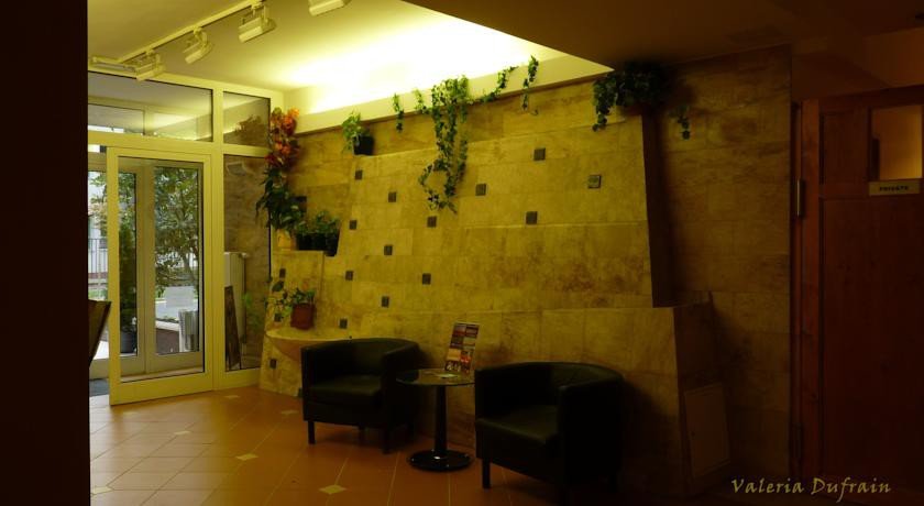 Фото Hotel Pest Inn