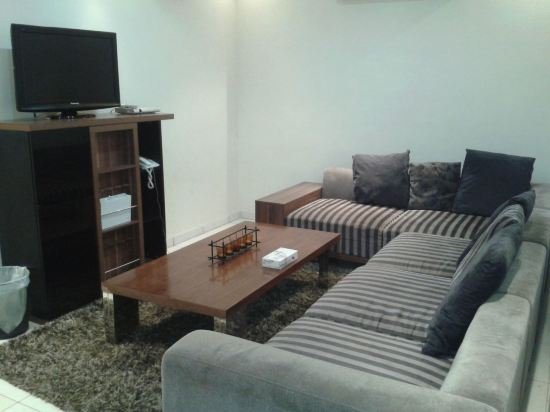 Фото Zwarah Hotel Suites