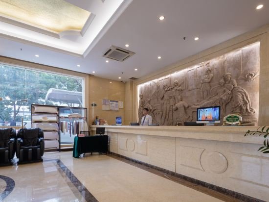 Фото Vienna Hotel