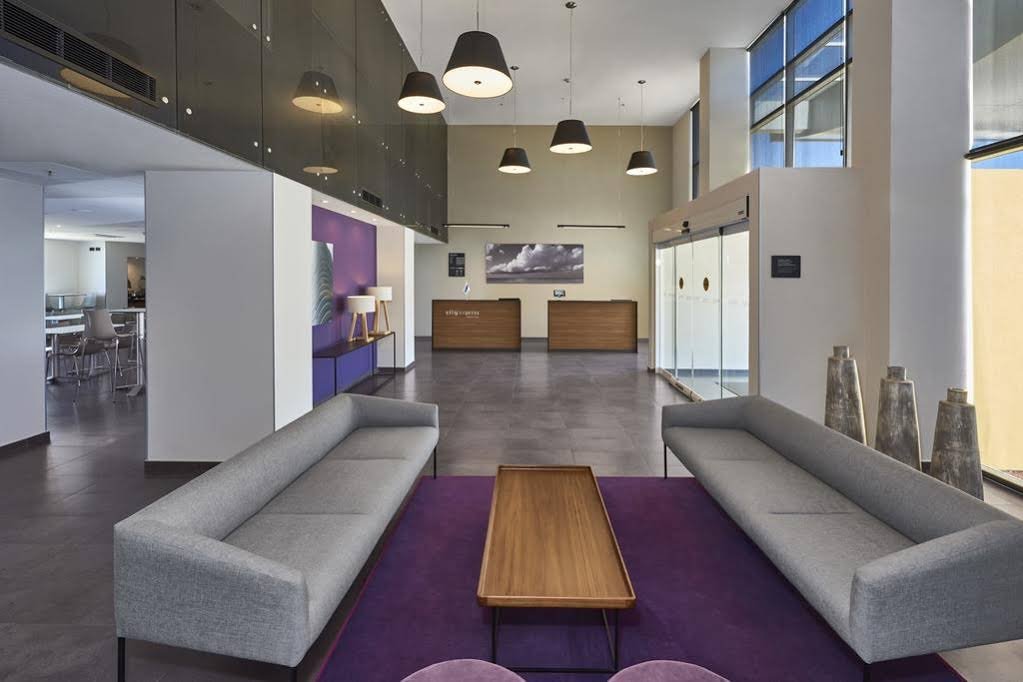 Фото City Express Cdmx La Villa