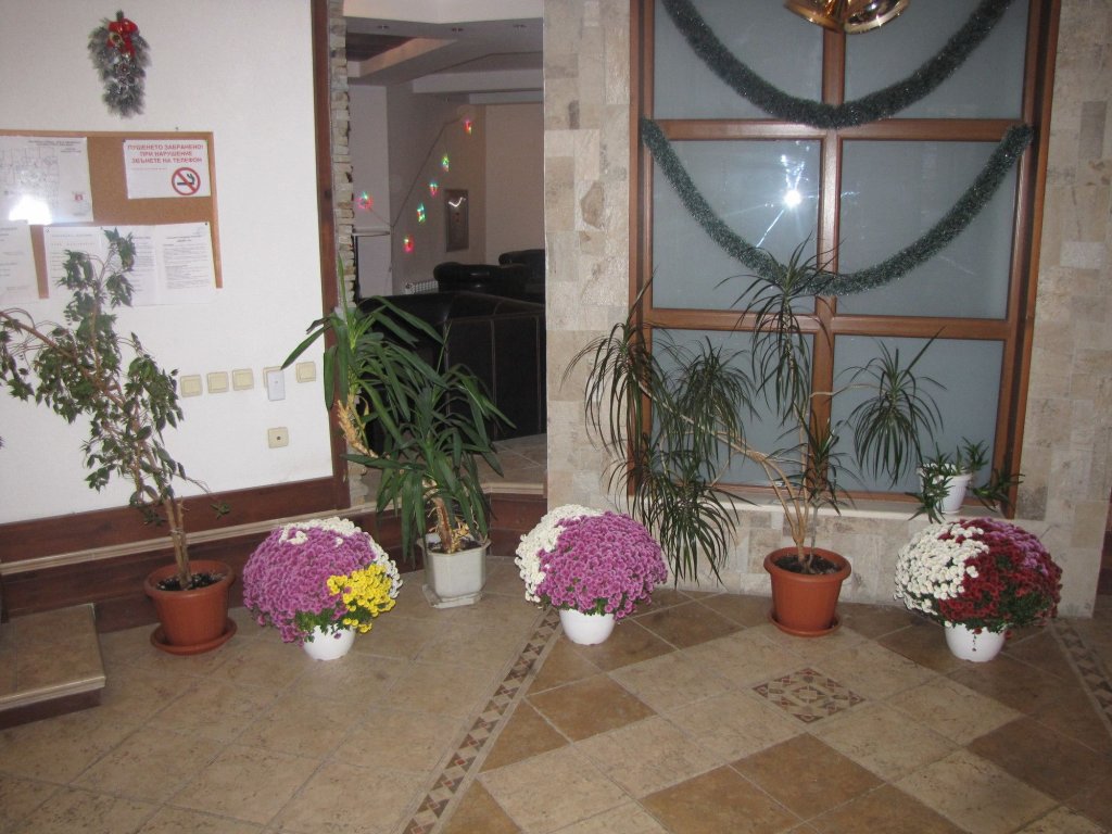 Фото Edelweiss Inn Aparthotel Bansko